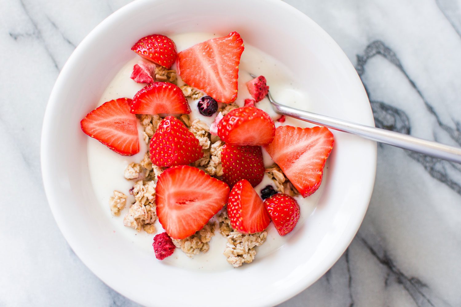 Eating This Fruit Daily Could Help Prevent Alzheimer’s Disease, New Evidence Shows