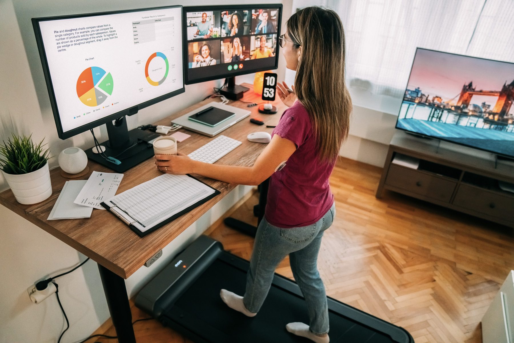 I Used a Standing Desk For a Month—Here’s What Happened